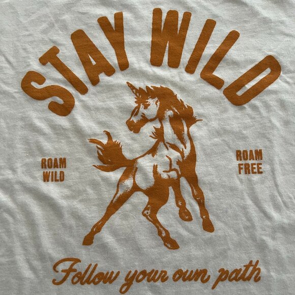 NEW: Old Navy Graphic T-Shirt, off-white, Size XXL(18) Plus - Picture 2 of 6